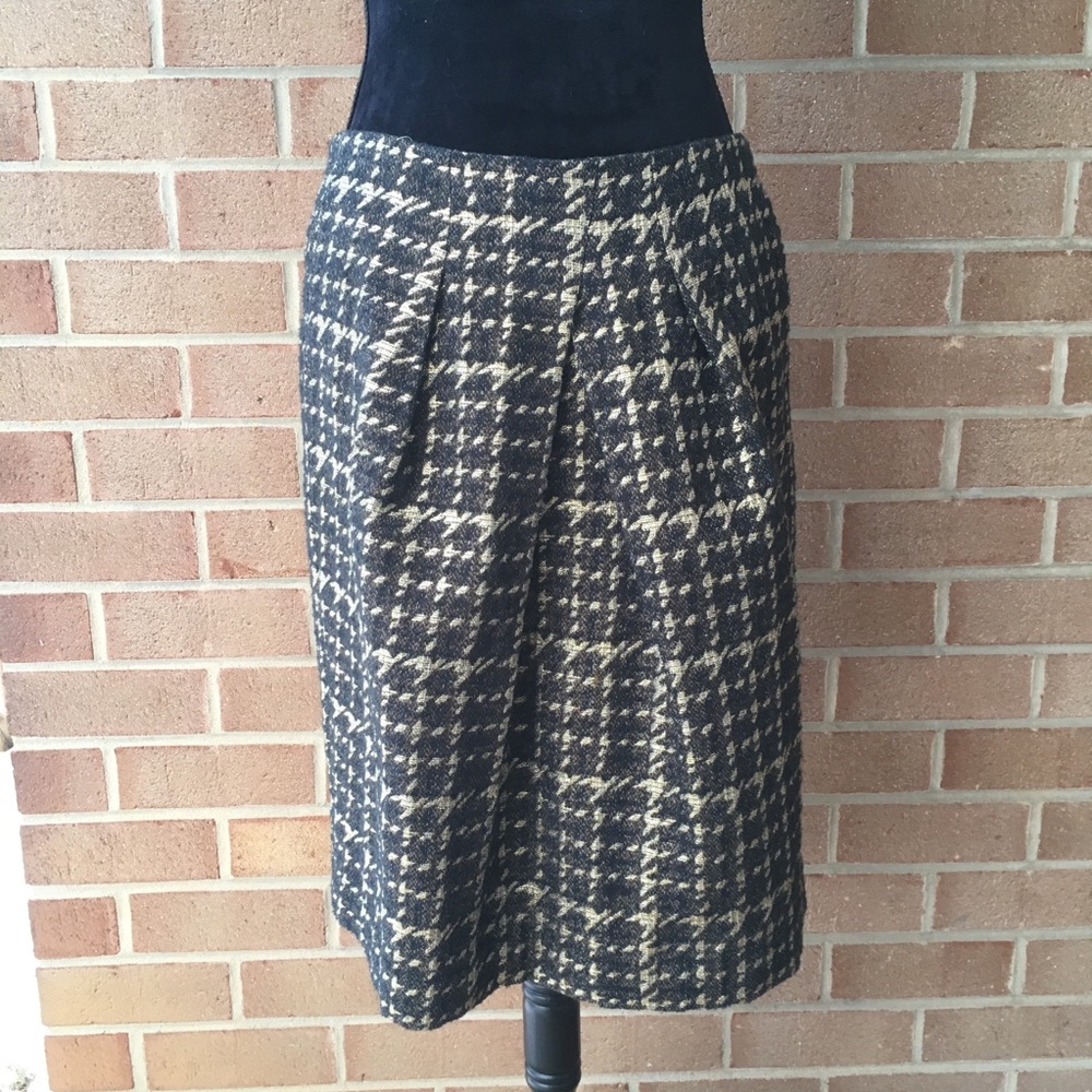 Talbots Black and Gold Skirt